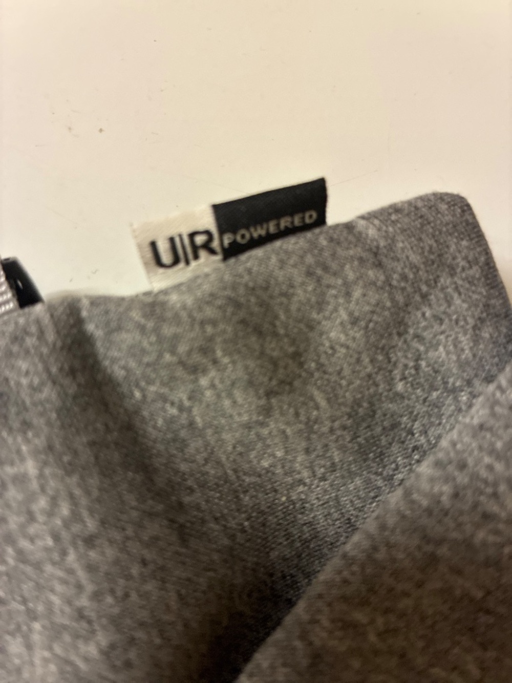 The North Face NWOT UR Powered Grey And Black Gloves - Picture 2 of 4